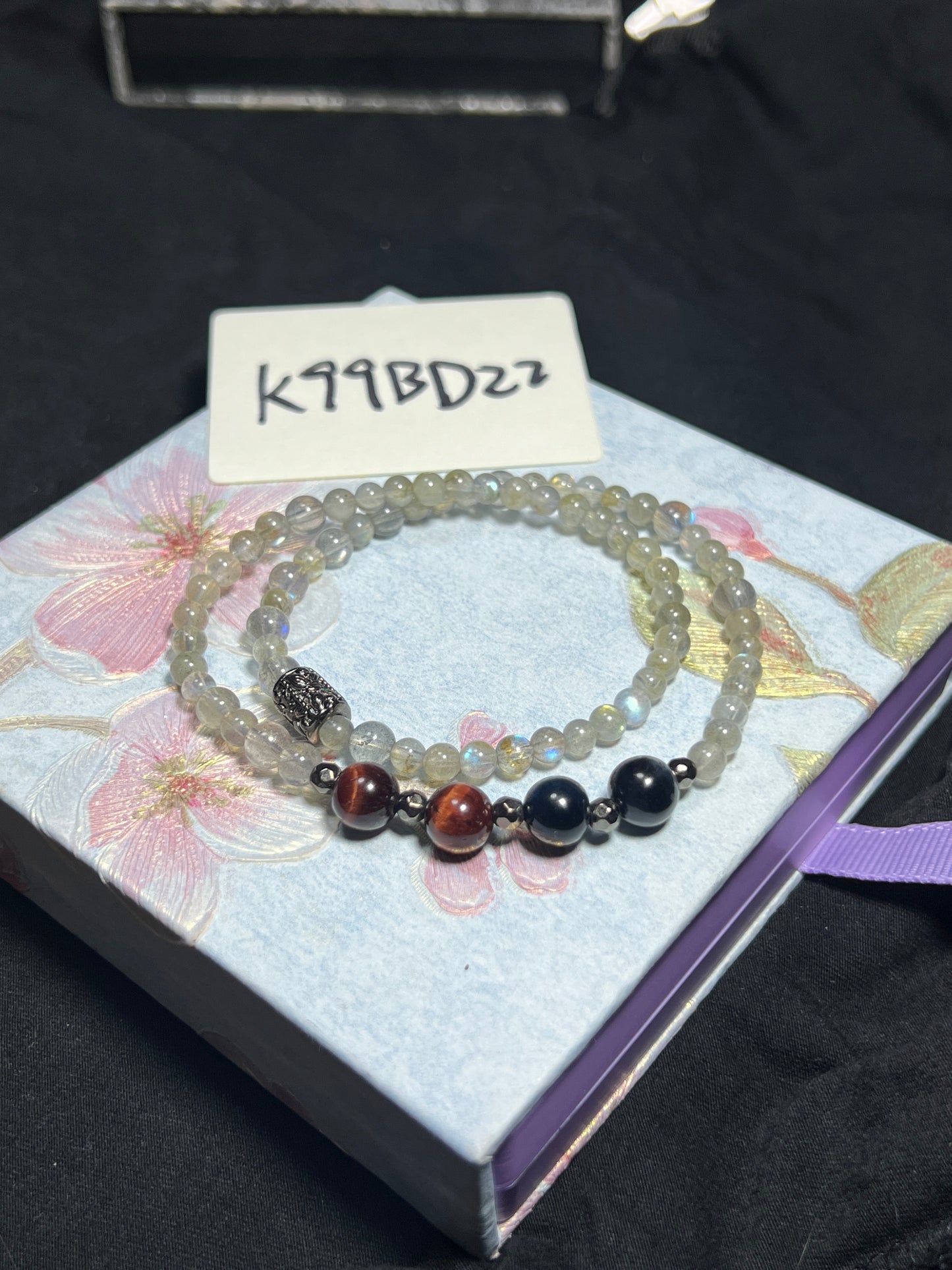 Design Bracelet | Natural Labradorite, Blue Tiger Eye & Red Tiger Eye