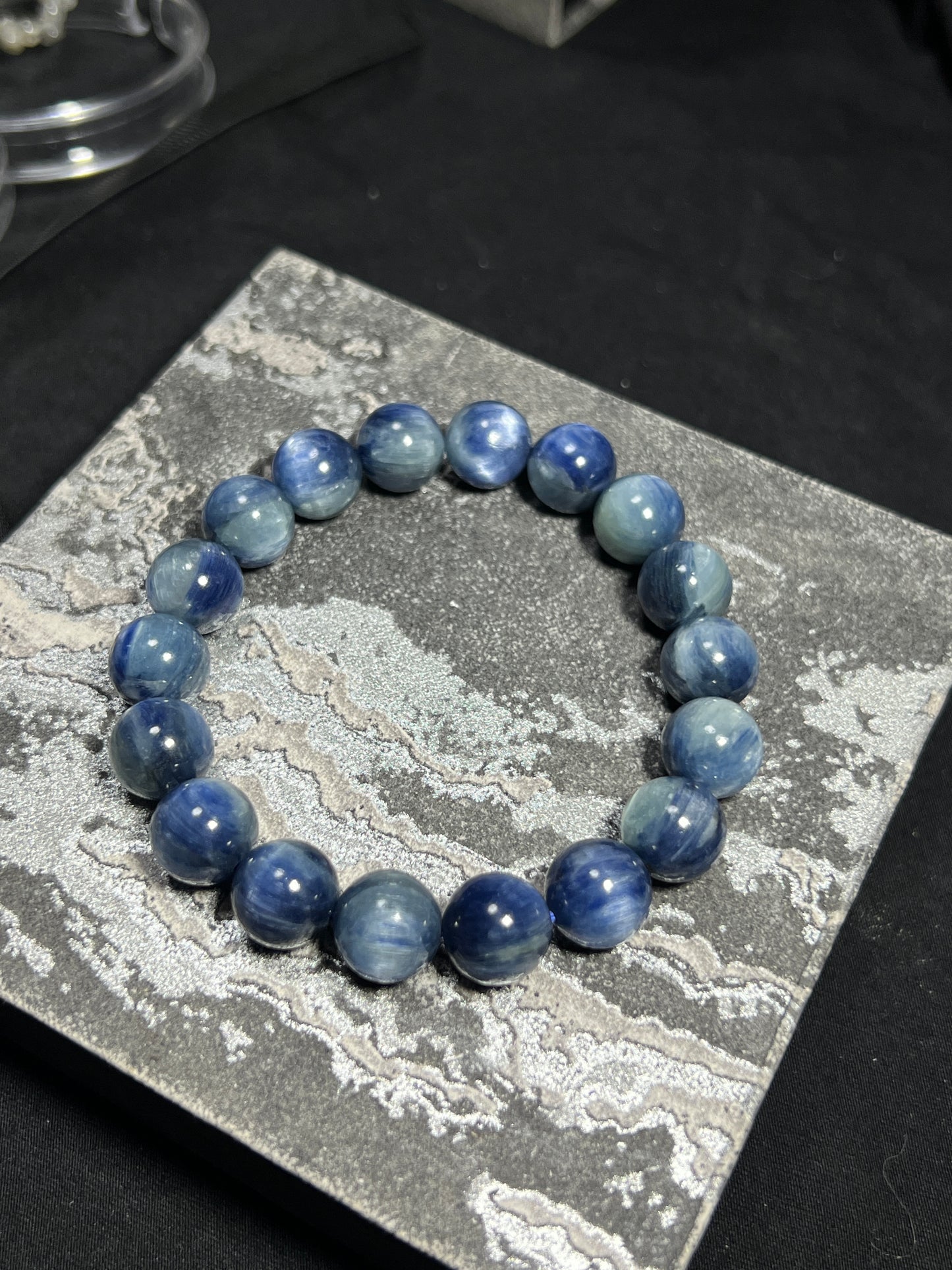 Design Bracelet | High quality Blue Kyanite