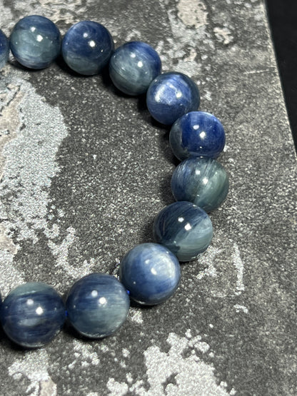 Design Bracelet | High quality Blue Kyanite