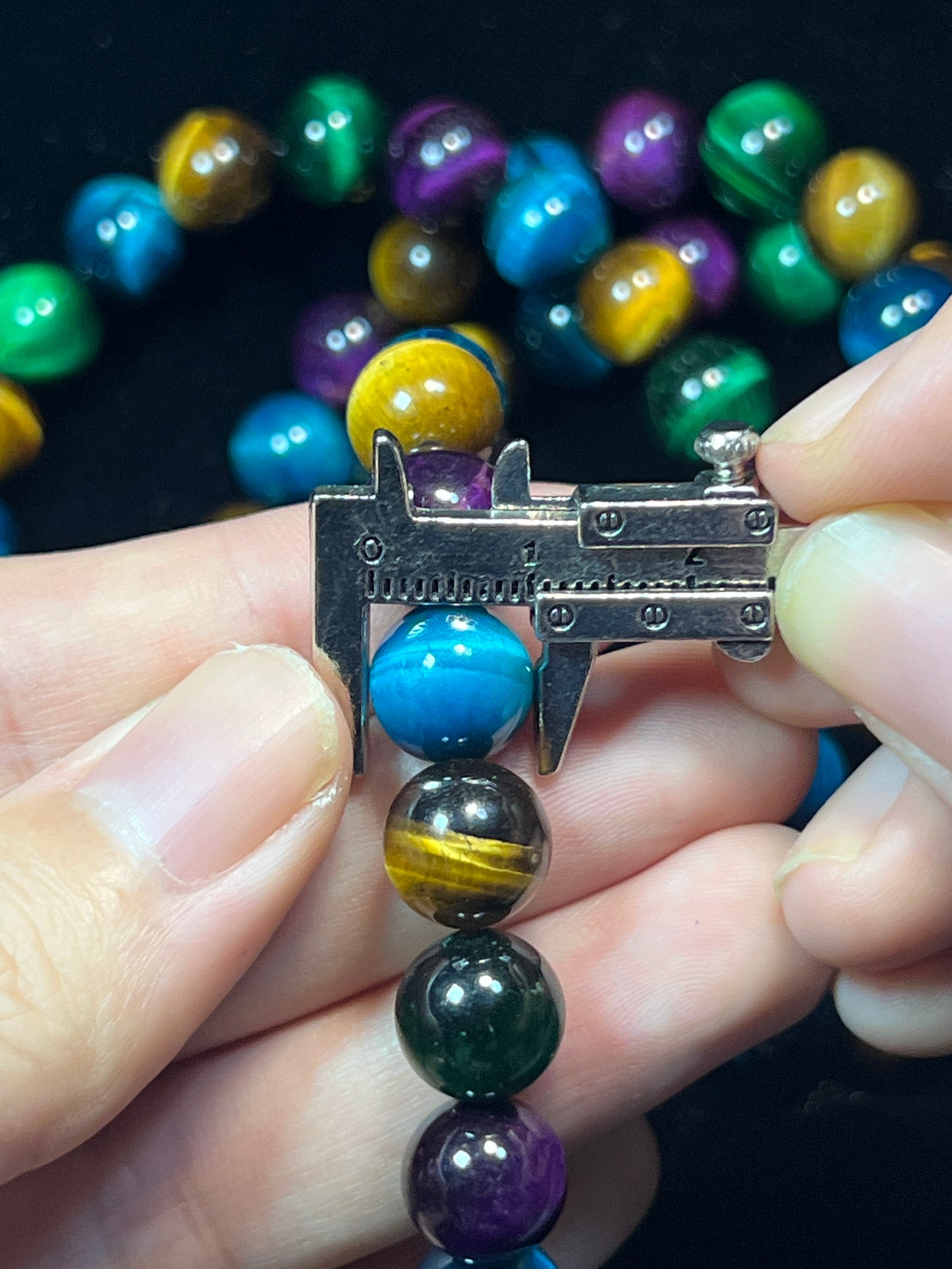 Simple Bracelet | Dyed Tiger Eye | 10mm