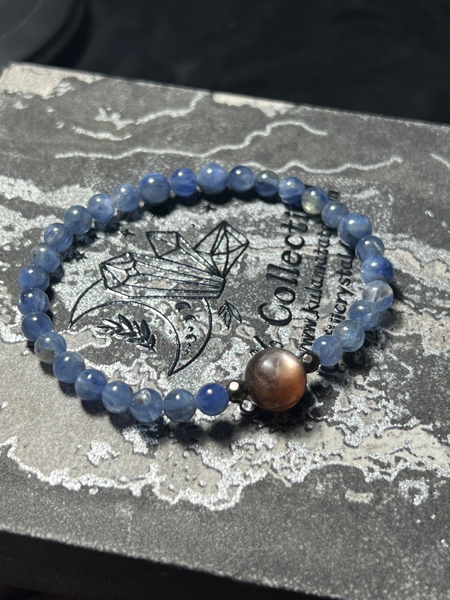 Design Bracelet | Natural Blue Kyanite & Purple Mica