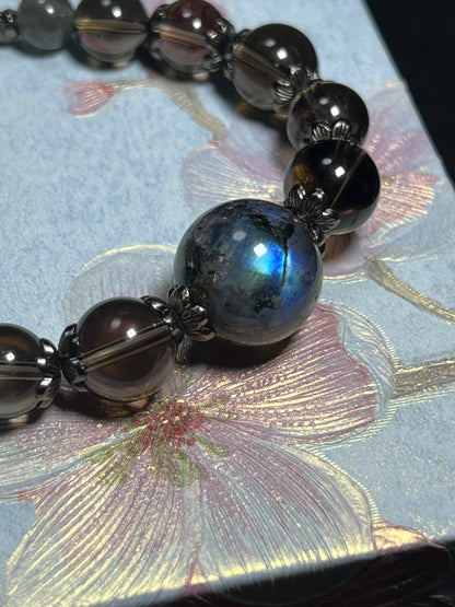 Design Bracelet | Natural Smoky Quartz & Labradorite
