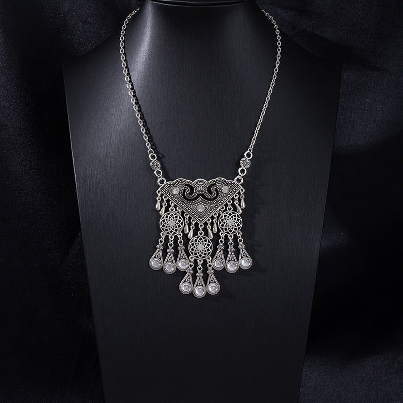 Vintage Ethnic Portrait Coin Tassel Necklace