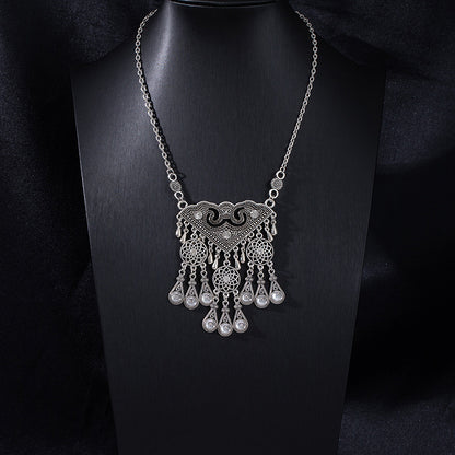 Vintage Ethnic Portrait Coin Tassel Necklace